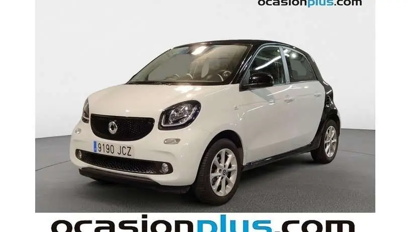 Photo 1 : Smart Forfour 2015 Petrol