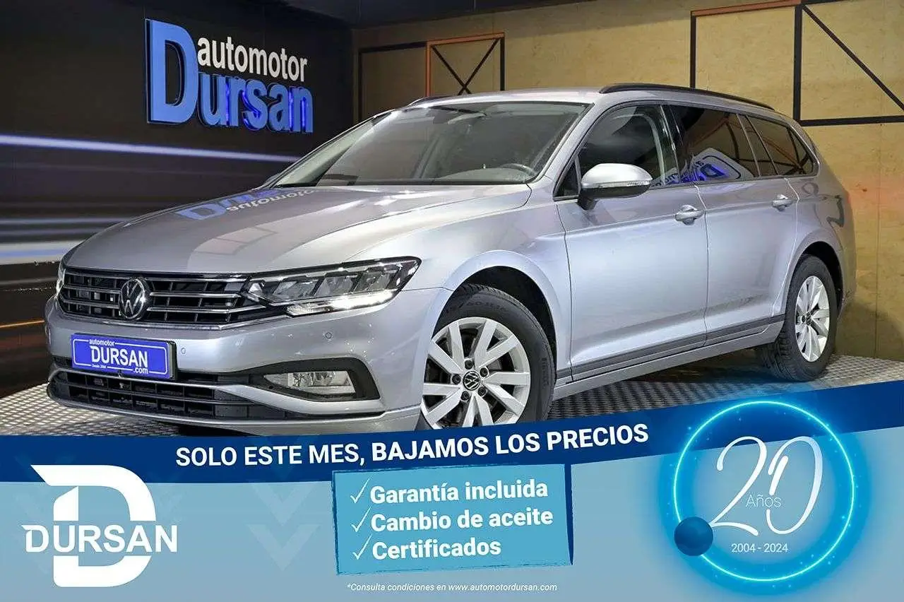 Photo 1 : Volkswagen Passat 2020 Diesel