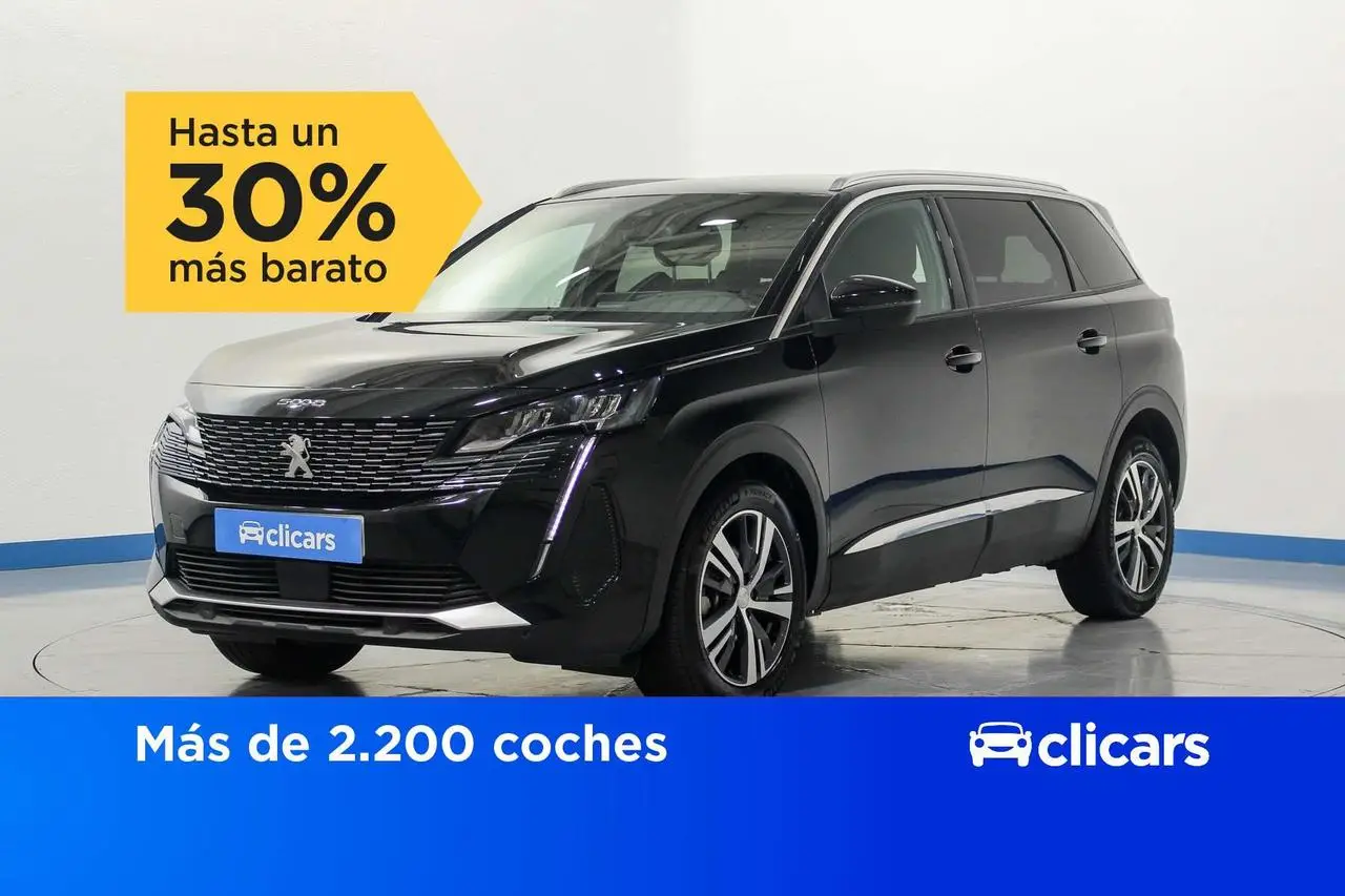 Photo 1 : Peugeot 5008 2023 Essence