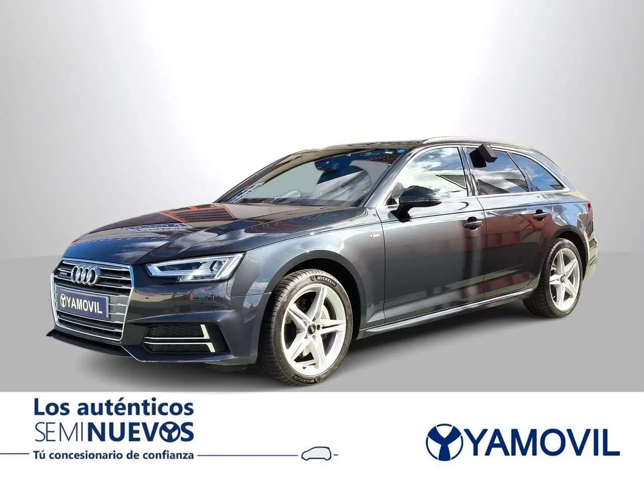 Photo 1 : Audi A4 2018 Diesel