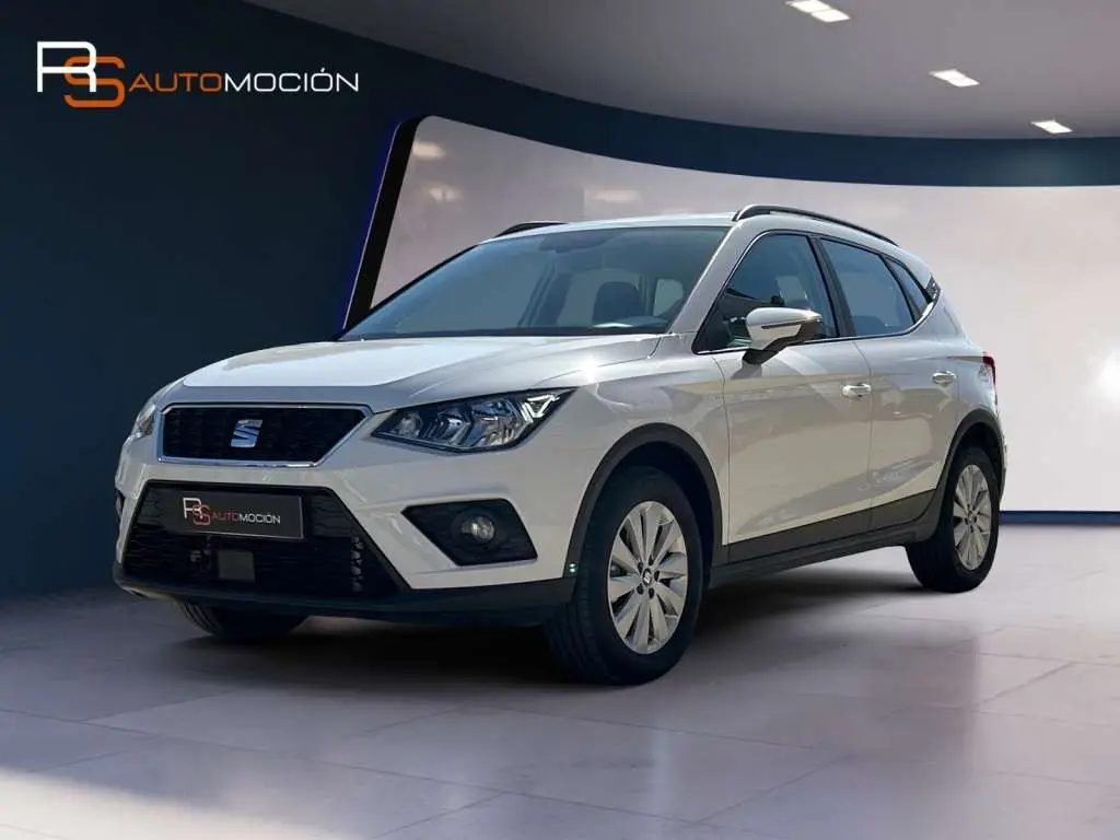 Photo 1 : Seat Arona 2020 Petrol