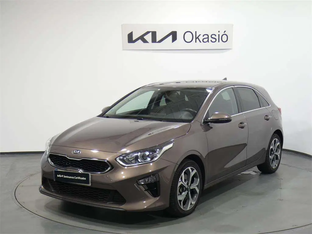 Photo 1 : Kia Ceed 2020 Petrol