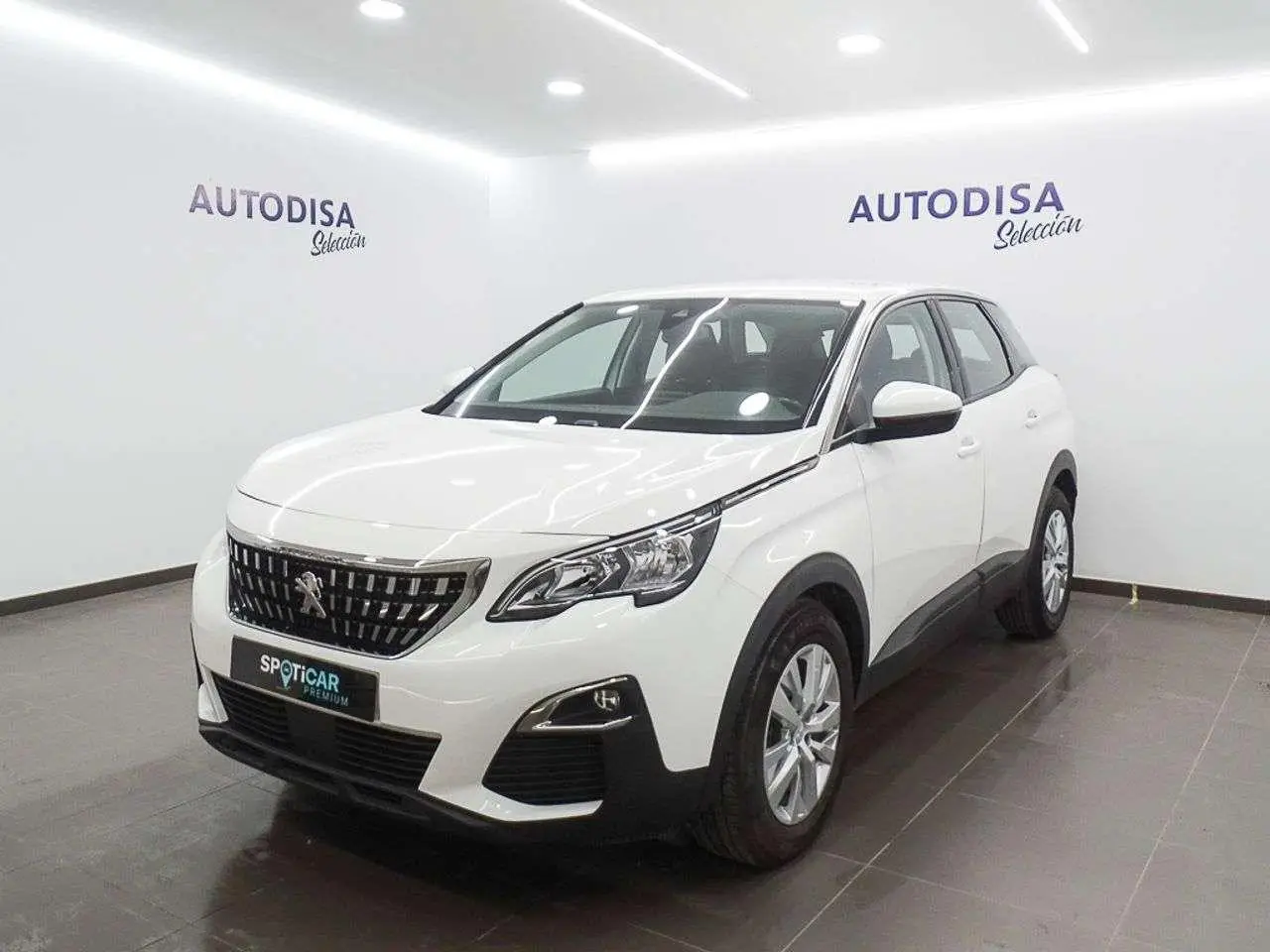 Photo 1 : Peugeot 3008 2019 Diesel