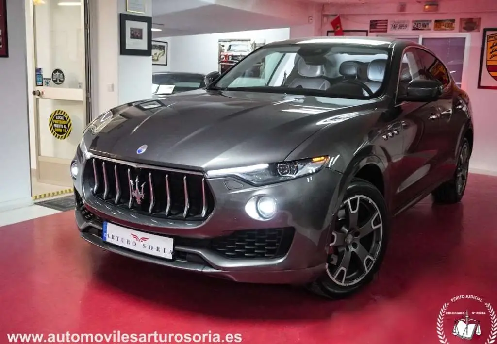 Photo 1 : Maserati Levante 2017 Diesel