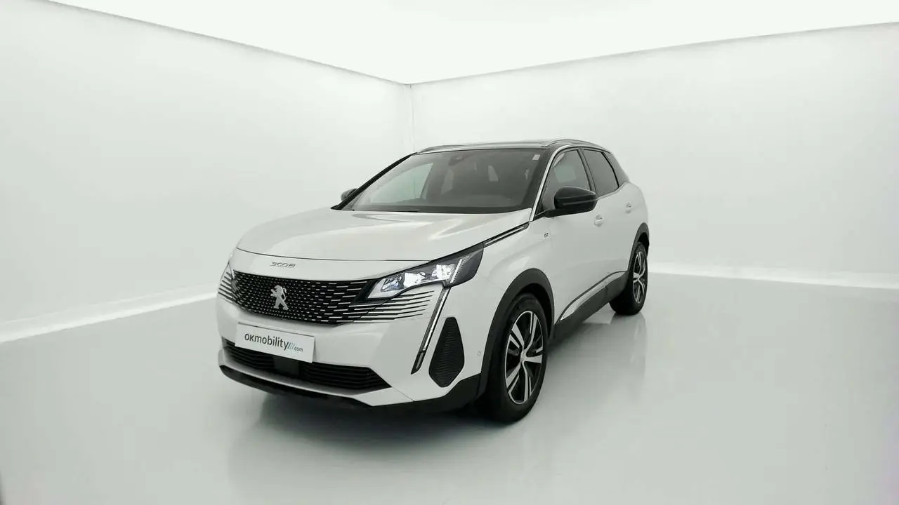 Photo 1 : Peugeot 3008 2022 Petrol