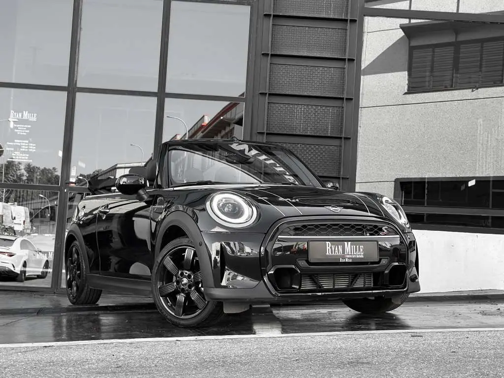 Photo 1 : Mini Cooper 2023 Petrol