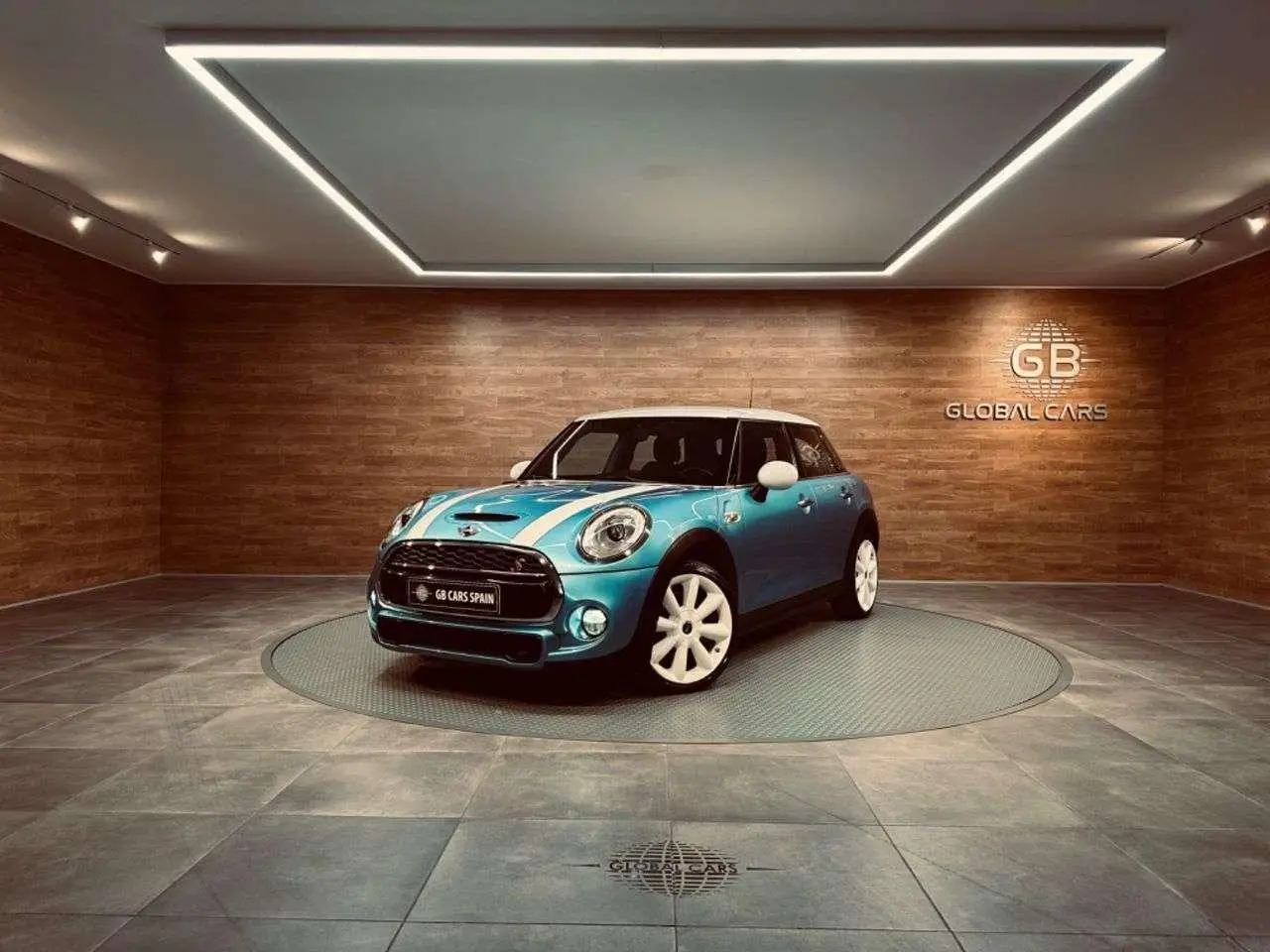 Photo 1 : Mini Cooper 2016 Diesel