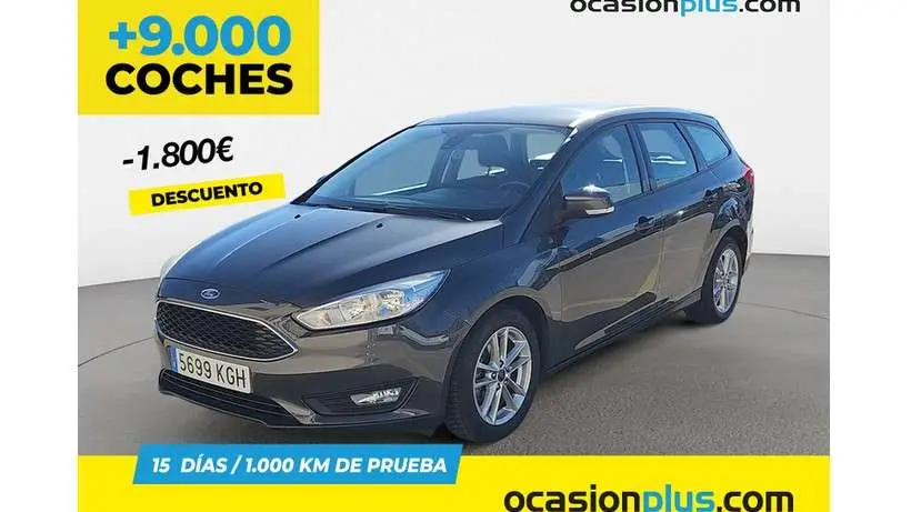 Photo 1 : Ford Focus 2017 Essence