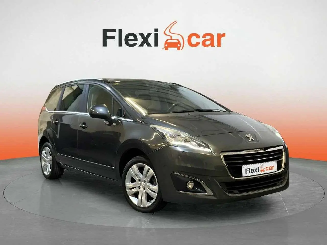 Photo 1 : Peugeot 5008 2016 Petrol