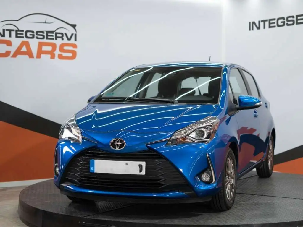 Photo 1 : Toyota Yaris 2020 Petrol