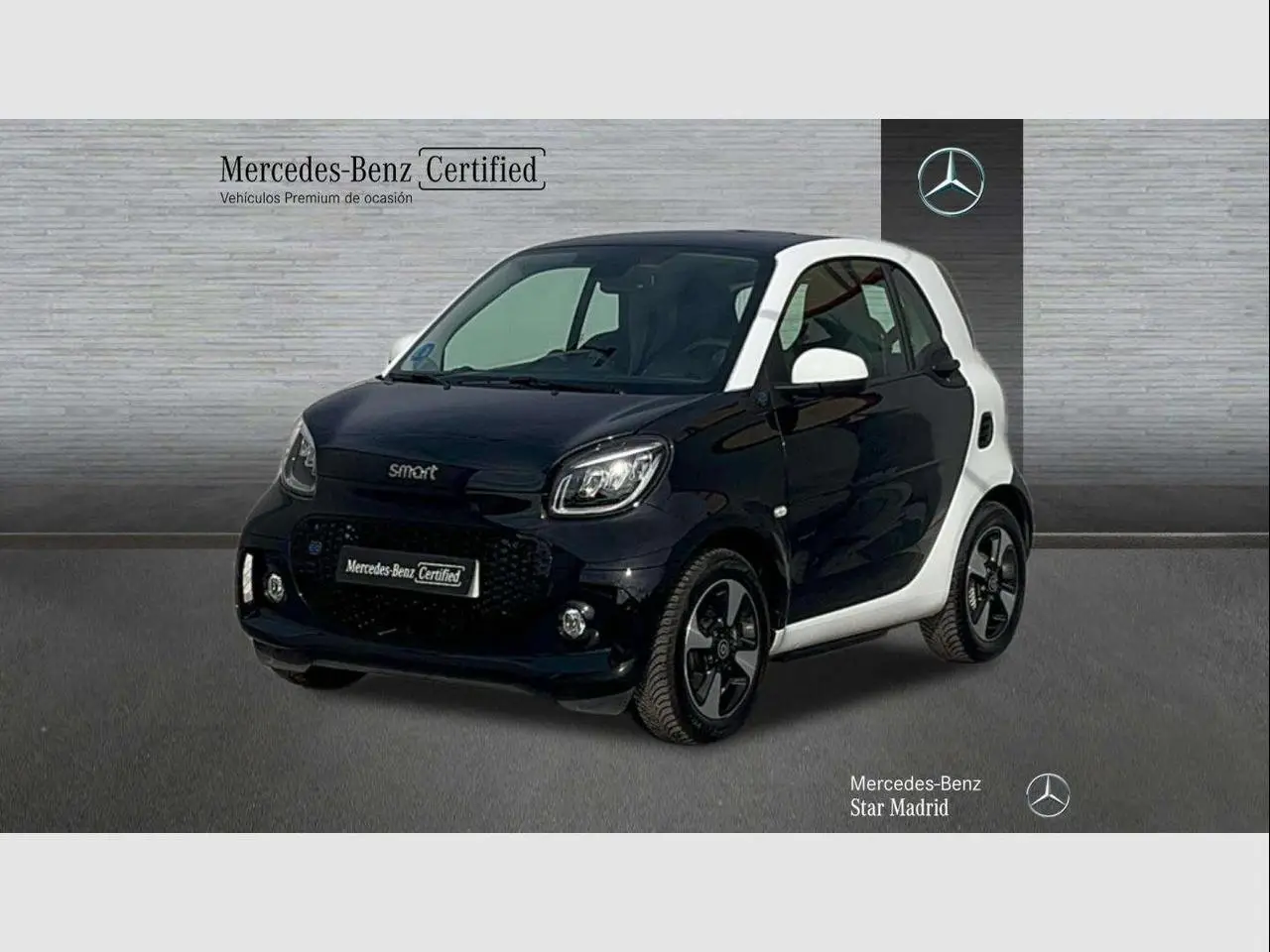 Photo 1 : Smart Fortwo 2023 Électrique