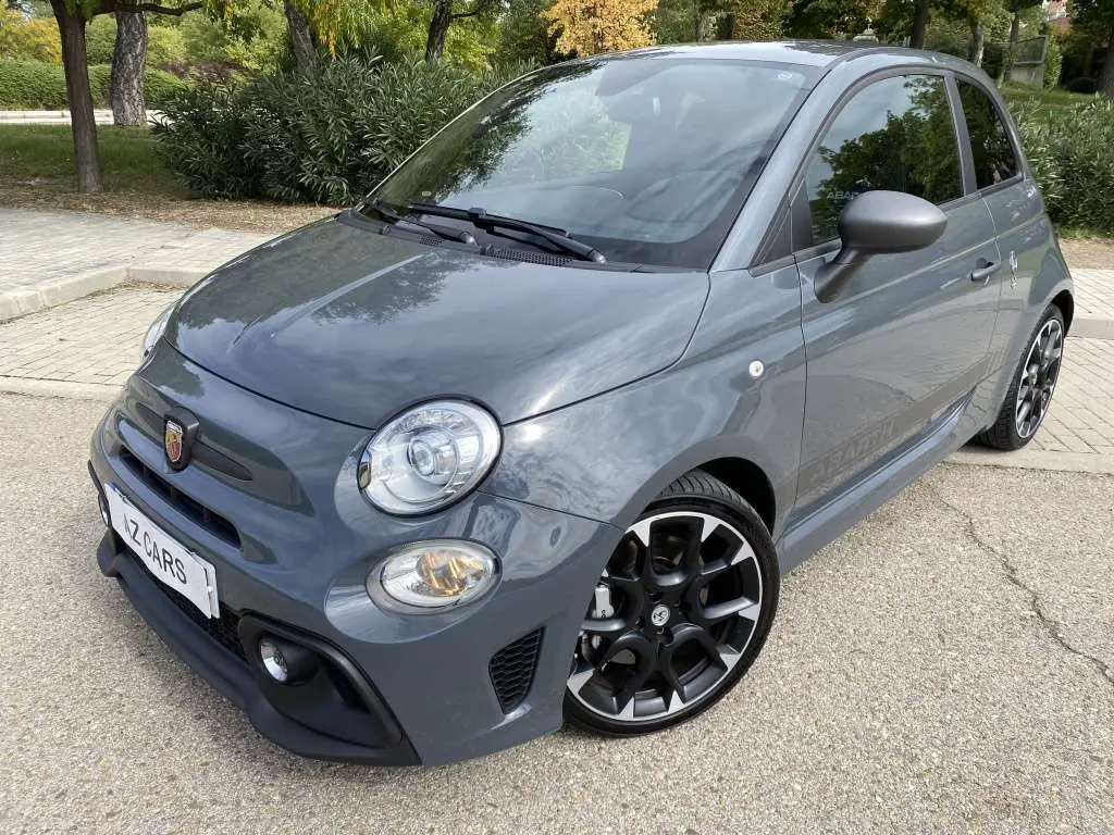 Photo 1 : Abarth 595 2020 Essence