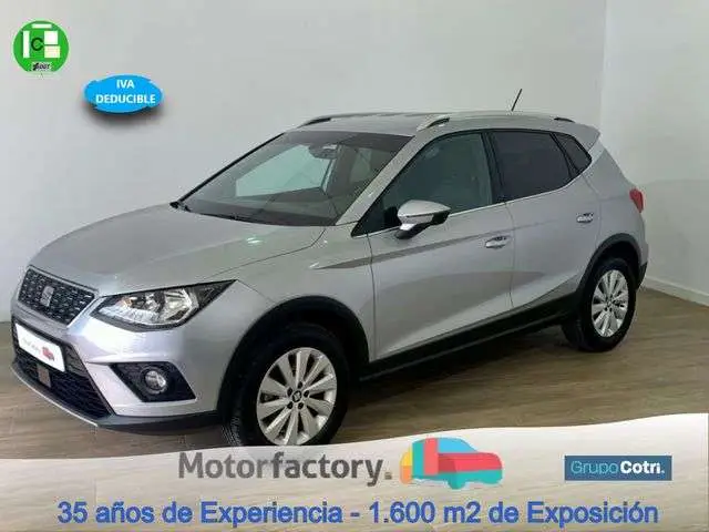 Photo 1 : Seat Arona 2020 Essence