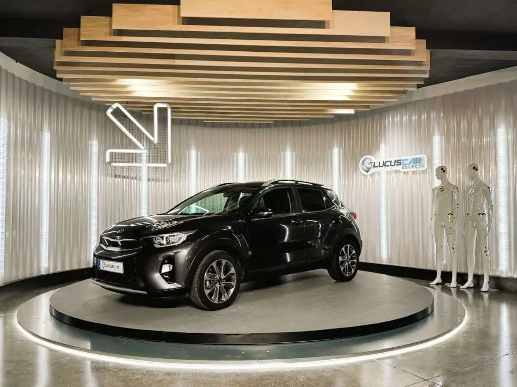 Photo 1 : Kia Stonic 2020 Essence