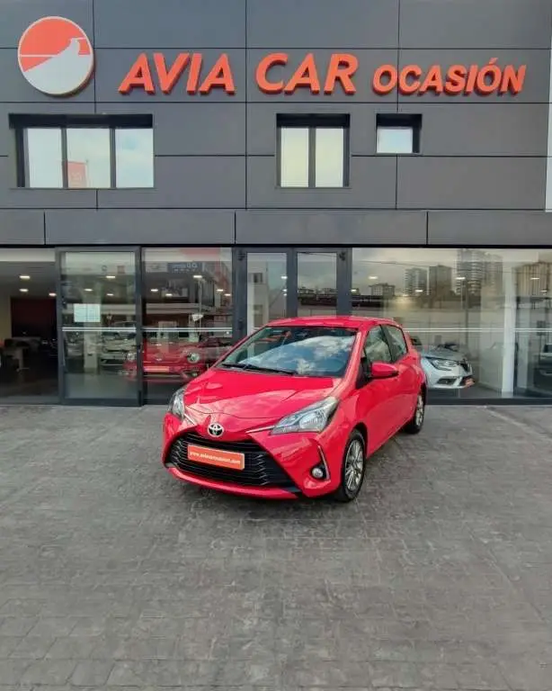 Photo 1 : Toyota Yaris 2019 Petrol