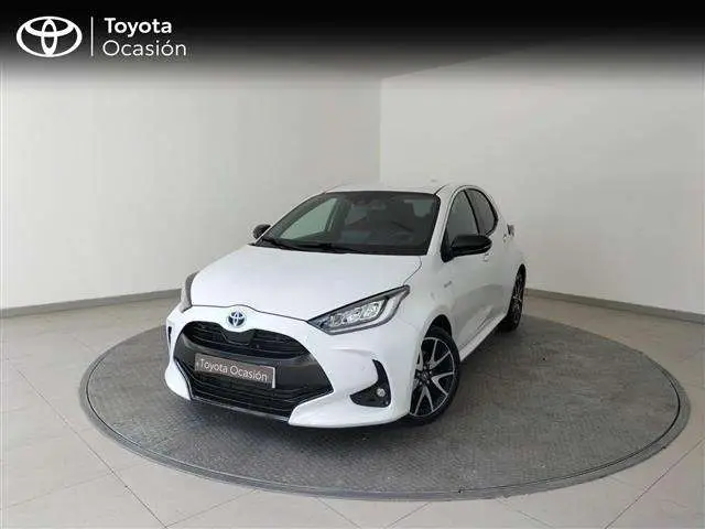 Photo 1 : Toyota Yaris 2021 Hybride