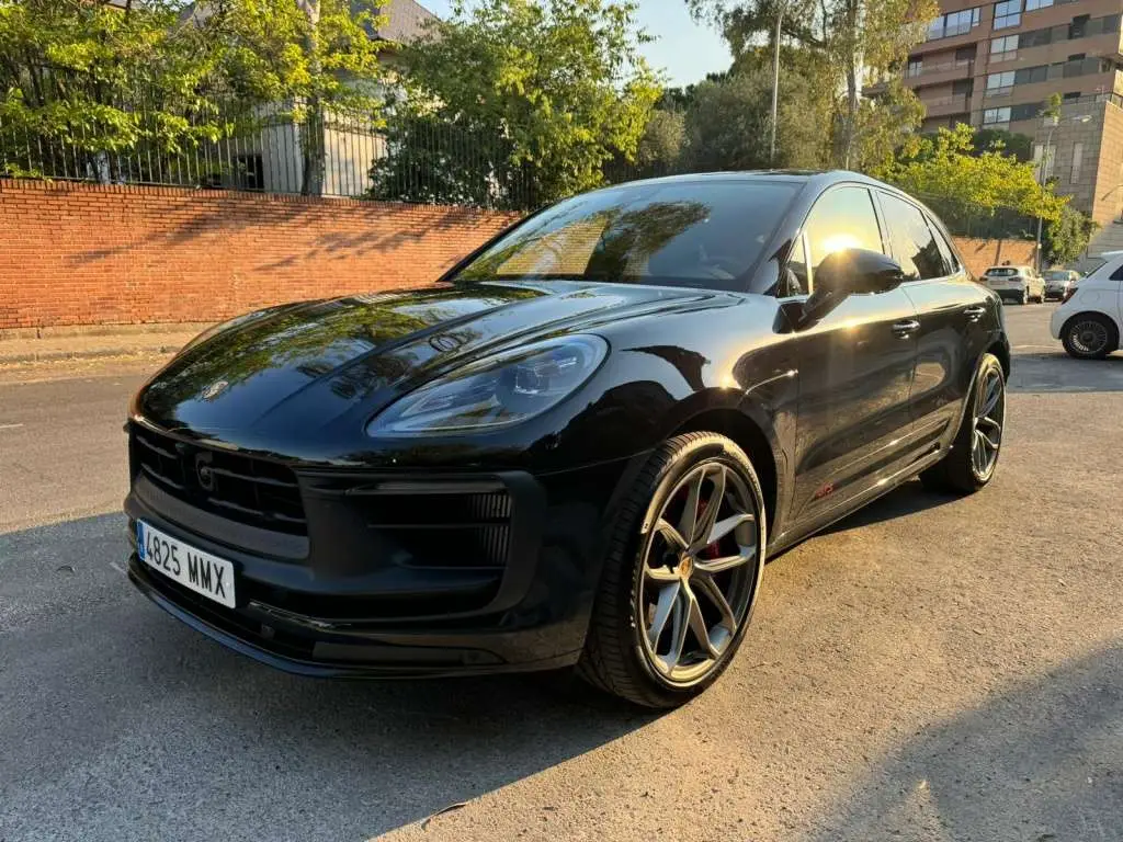 Photo 1 : Porsche Macan 2024 Essence