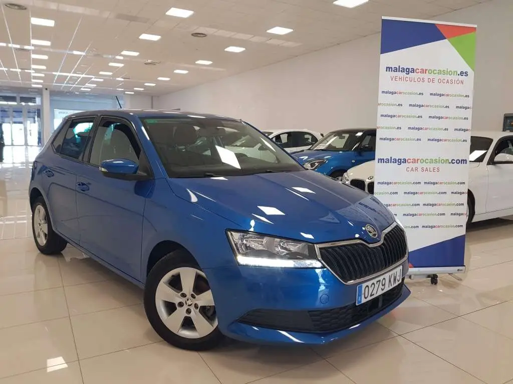 Photo 1 : Skoda Fabia 2019 Petrol