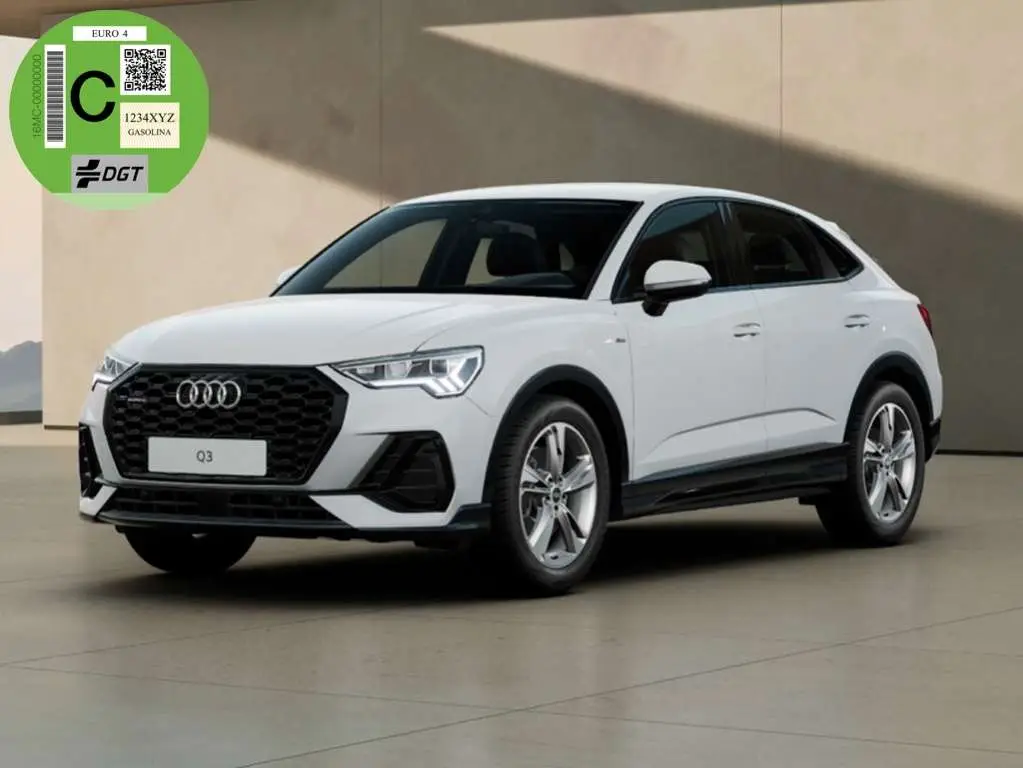 Photo 1 : Audi Q3 2021 Diesel