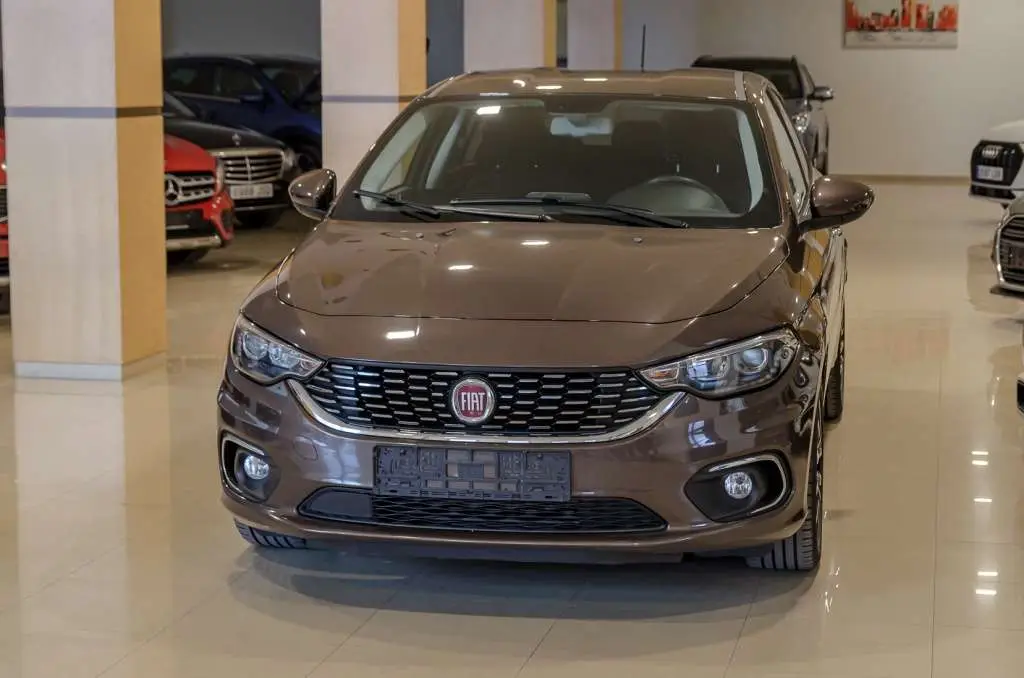 Photo 1 : Fiat Tipo 2017 Diesel