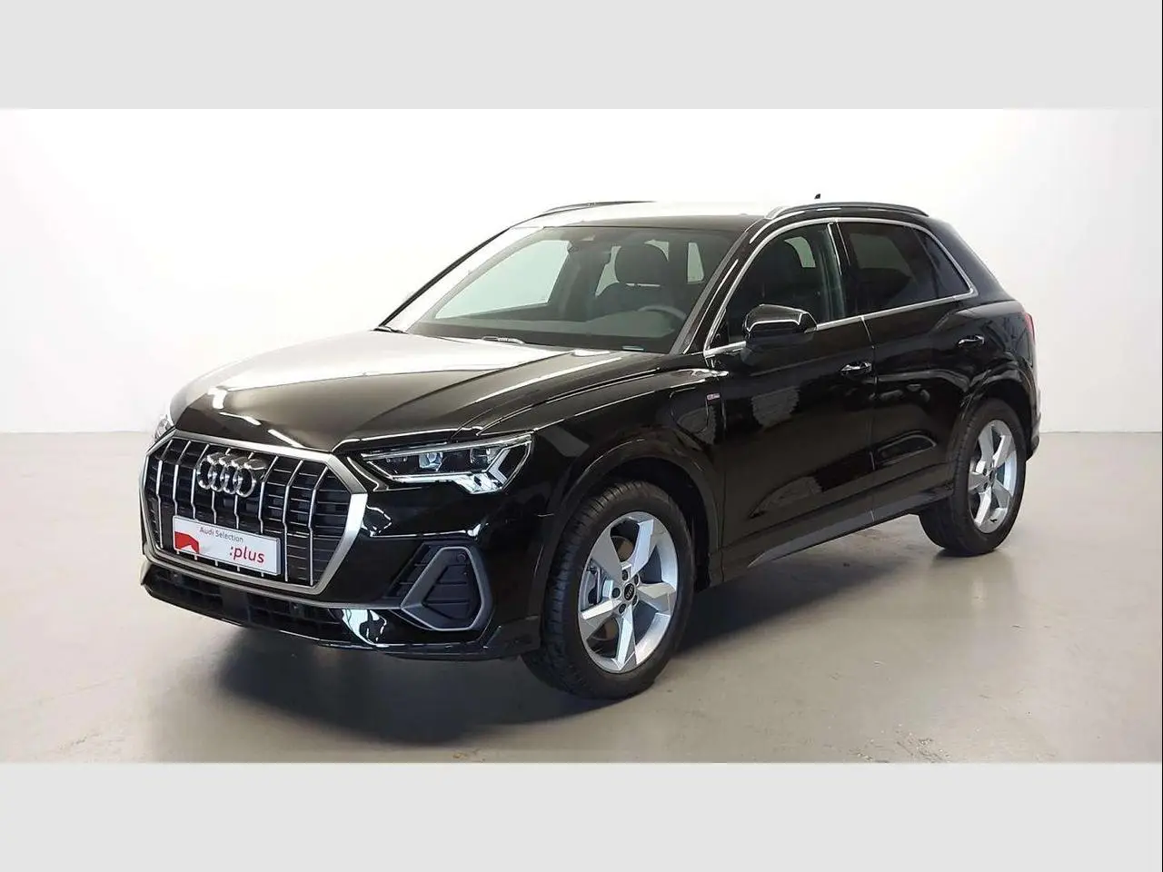 Photo 1 : Audi Q3 2021 Autres