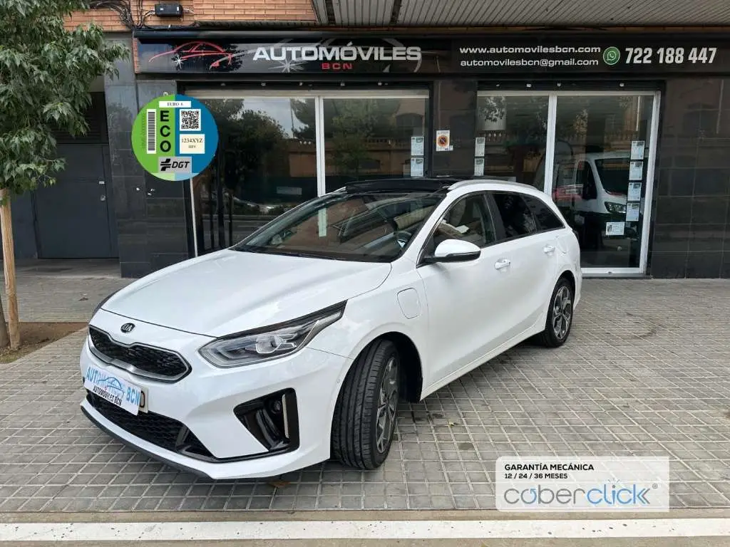 Photo 1 : Kia Ceed 2022 Hybrid