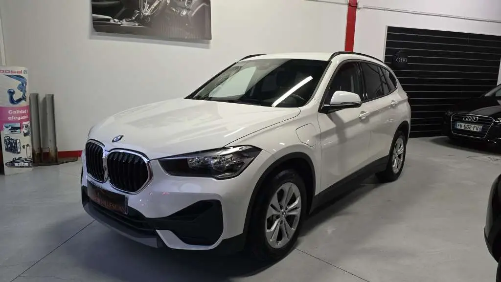 Photo 1 : Bmw X1 2020 Hybride