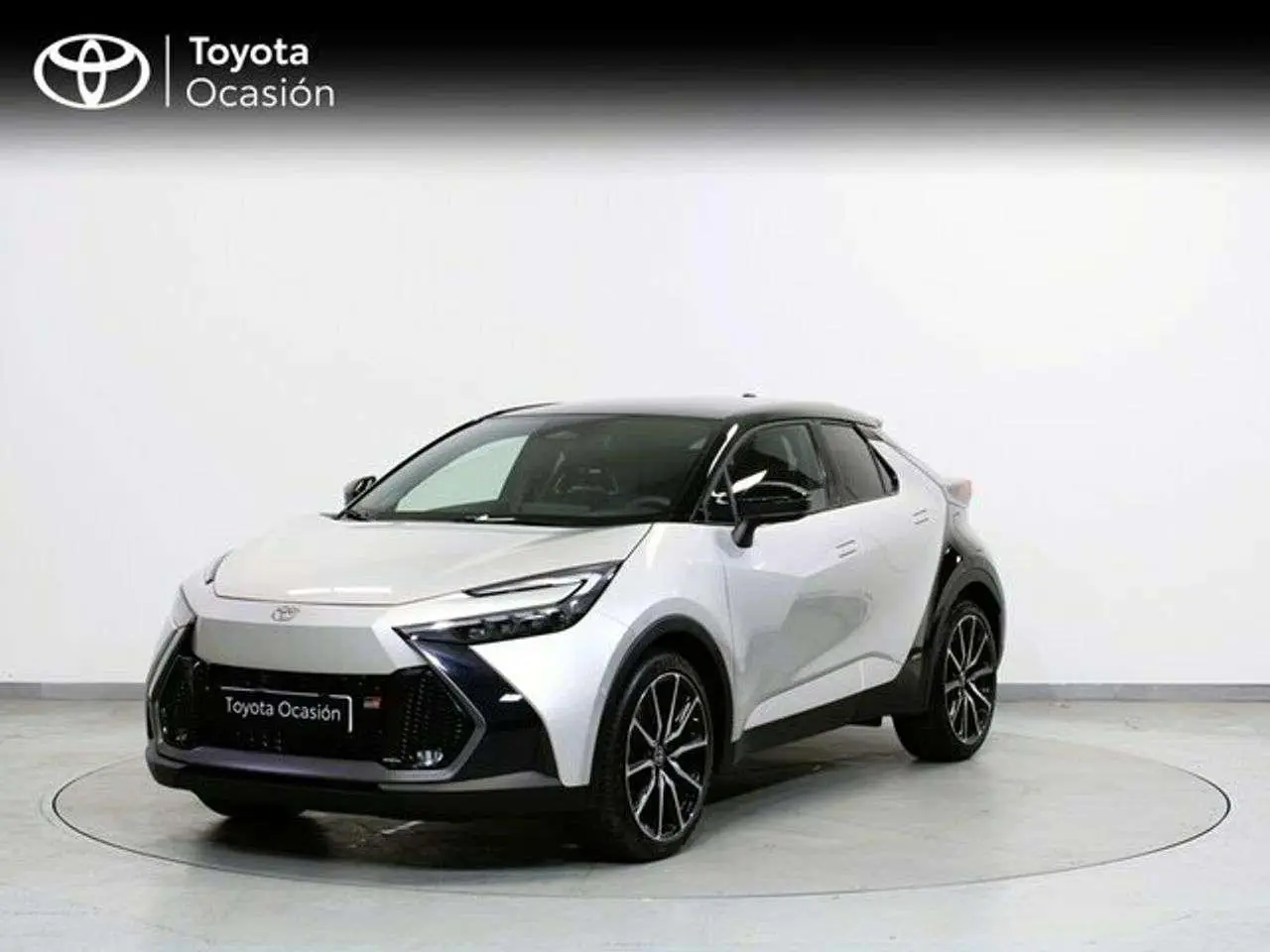 Photo 1 : Toyota C-hr 2024 Hybride