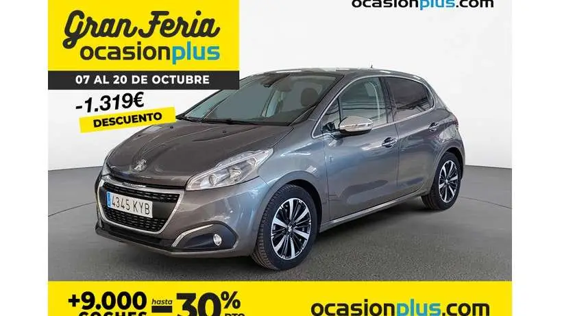 Photo 1 : Peugeot 208 2019 Petrol