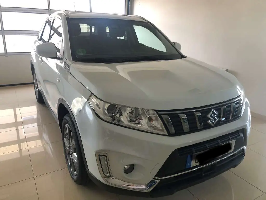 Photo 1 : Suzuki Vitara 2019 Petrol