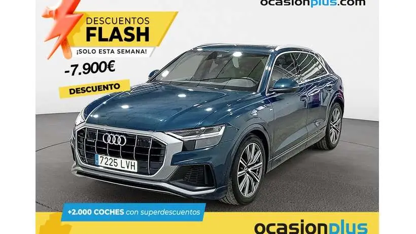 Photo 1 : Audi Q8 2021 Essence