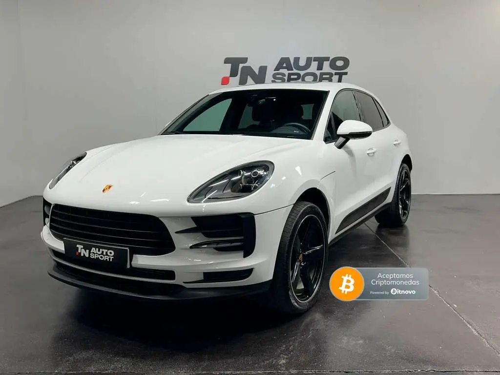 Photo 1 : Porsche Macan 2021 Essence