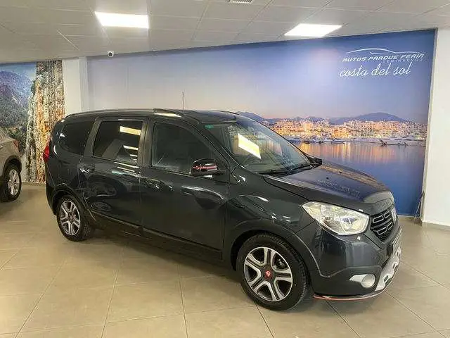 Photo 1 : Dacia Lodgy 2019 Petrol