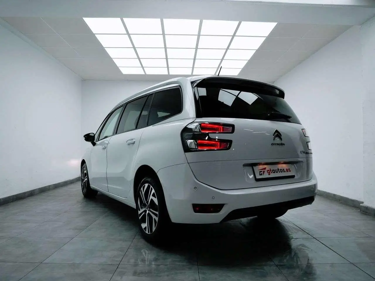 Photo 1 : Citroen C4 2019 Diesel