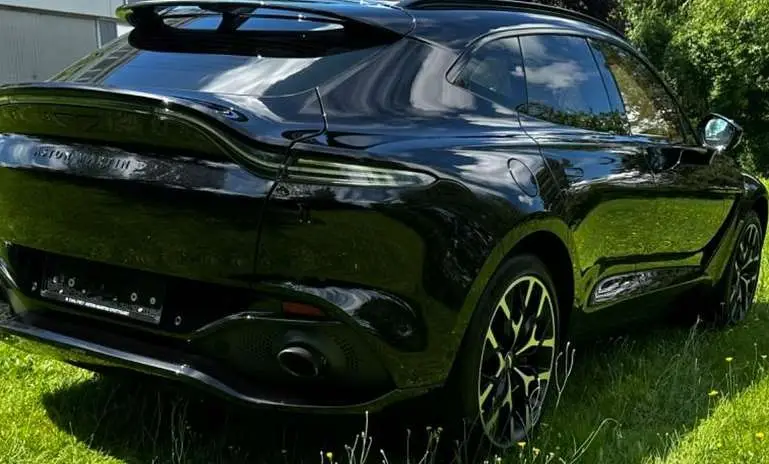 Photo 1 : Aston Martin Dbx 2021 Petrol