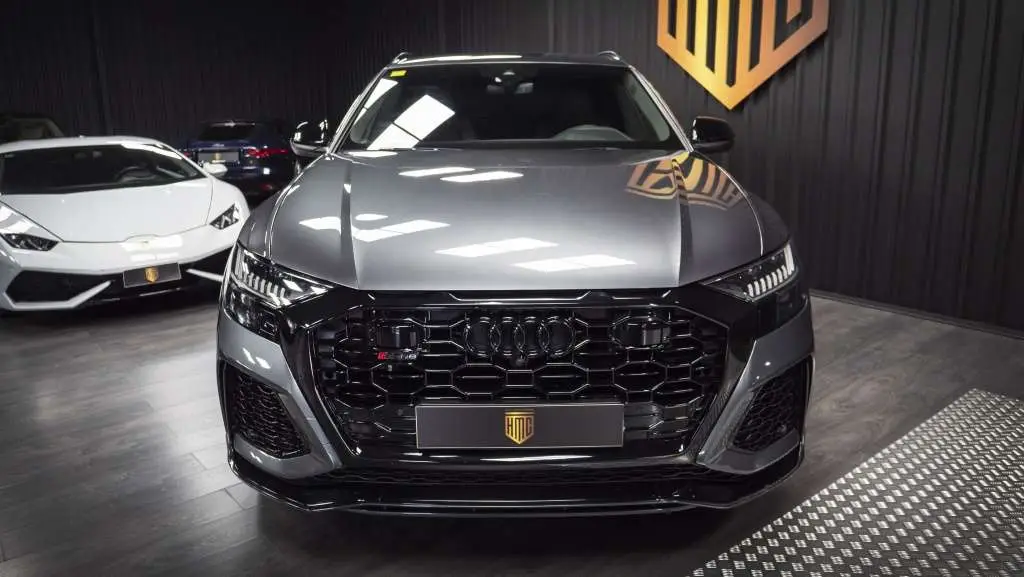 Photo 1 : Audi Rsq8 2020 Petrol