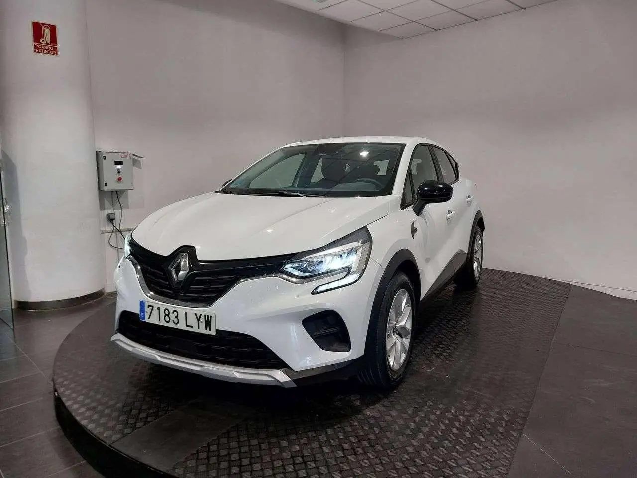 Photo 1 : Renault Captur 2022 Petrol