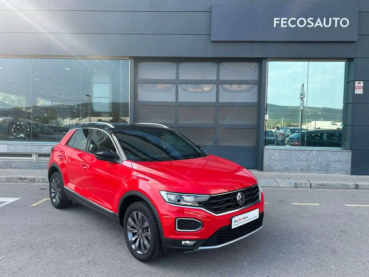 Photo 1 : Volkswagen T-roc 2021 Petrol