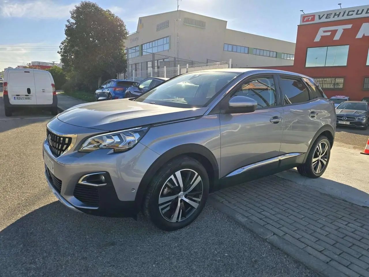 Photo 1 : Peugeot 3008 2019 Diesel