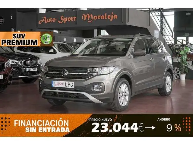 Photo 1 : Volkswagen T-cross 2021 Essence