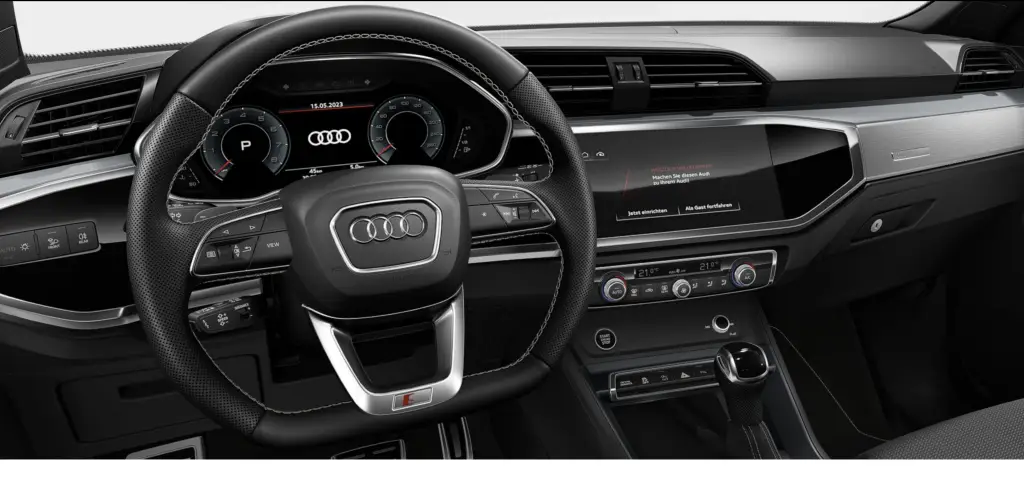 Photo 1 : Audi Q3 2024 Essence