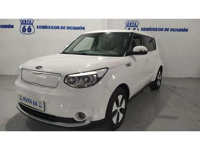 Photo 1 : Kia Soul 2018 Électrique