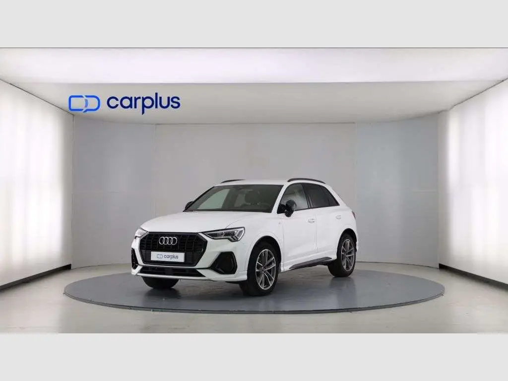 Photo 1 : Audi Q3 2019 Diesel