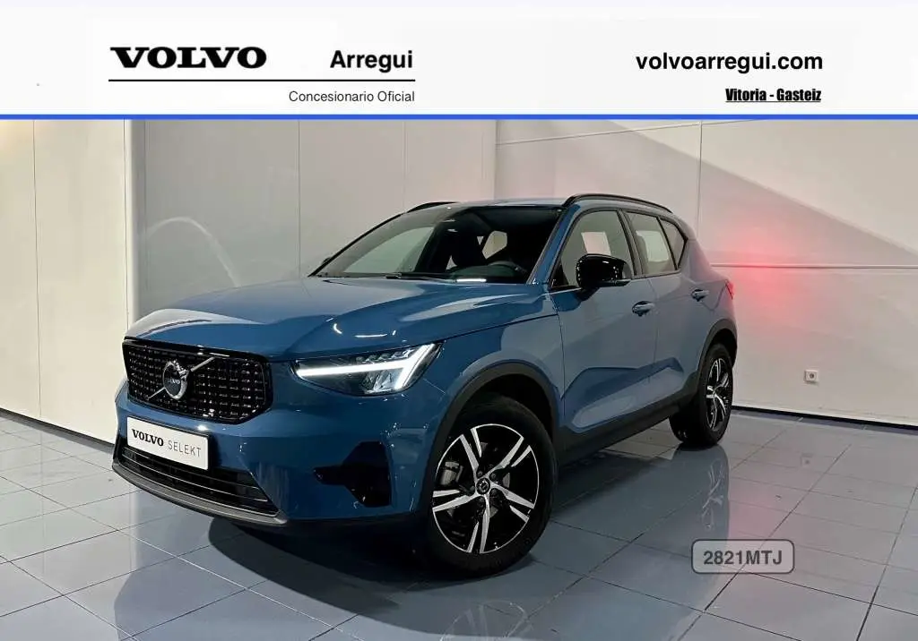 Photo 1 : Volvo Xc40 2024 Petrol