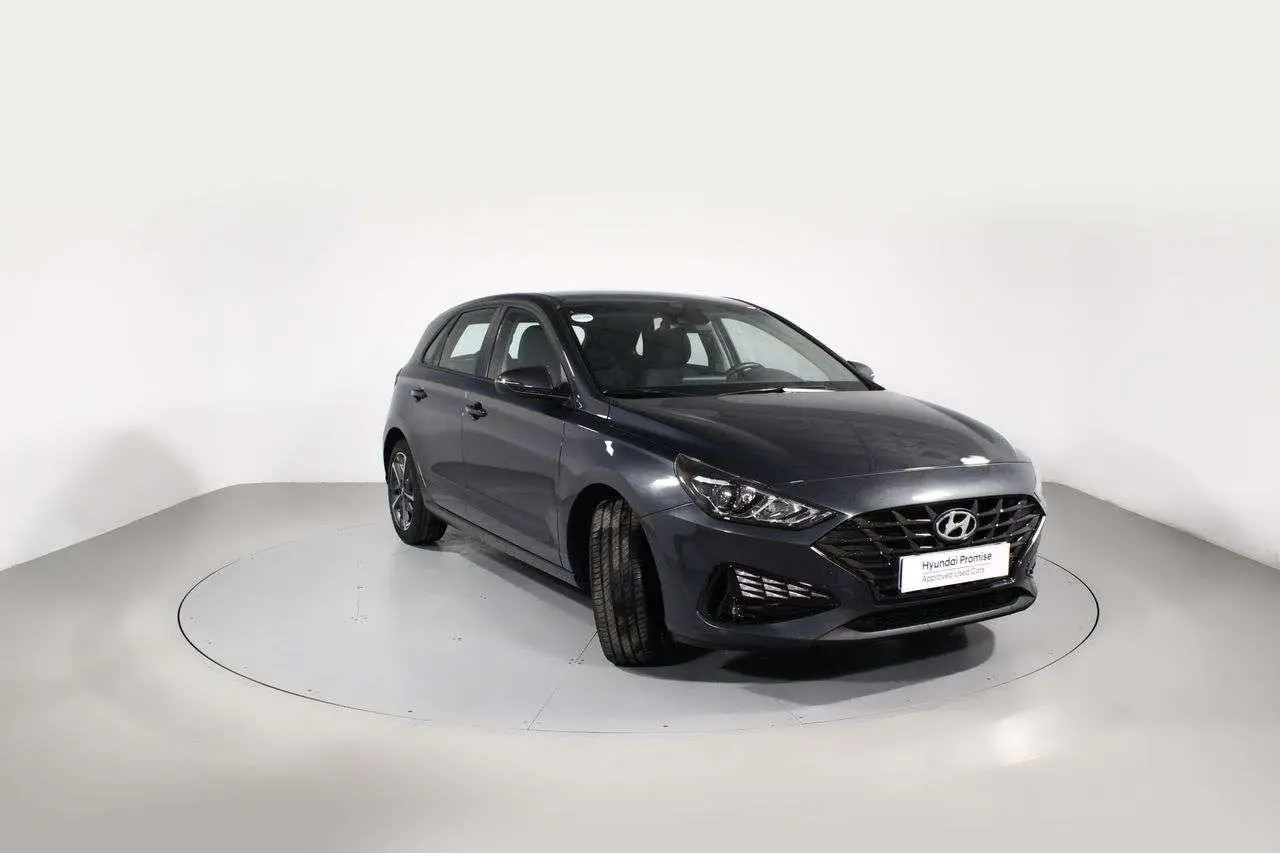 Photo 1 : Hyundai I30 2023 Petrol