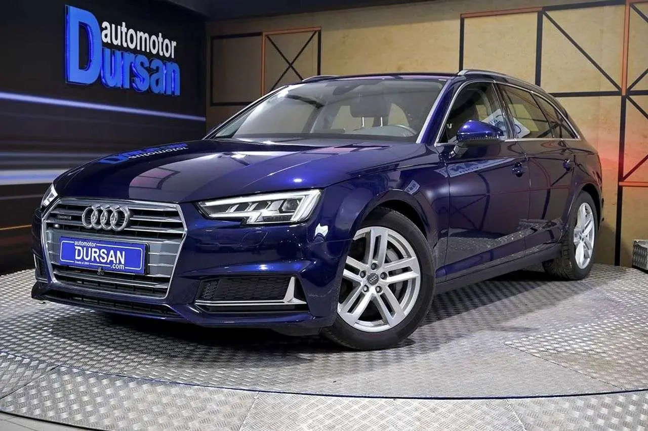 Photo 1 : Audi A4 2019 Diesel