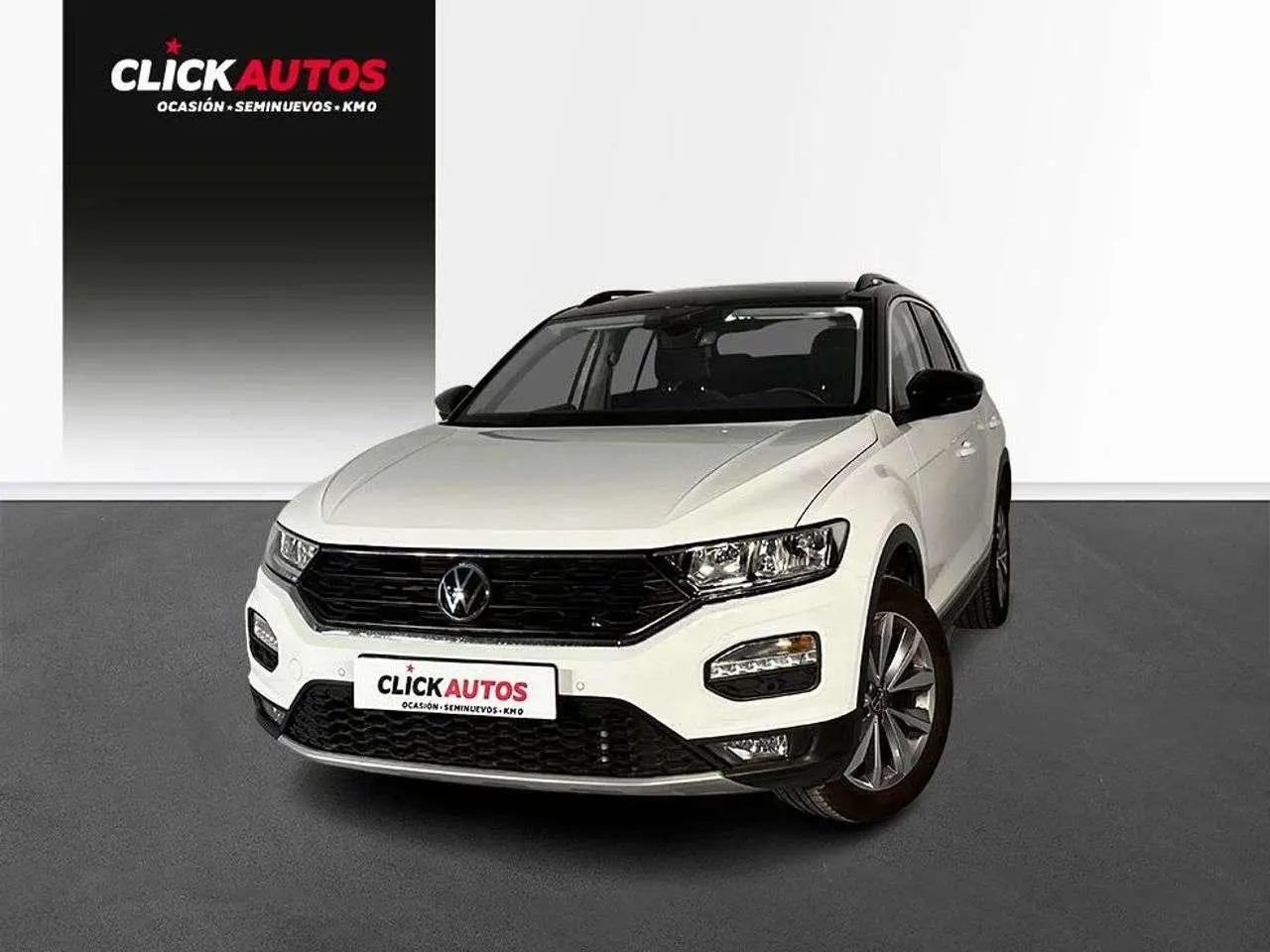 Photo 1 : Volkswagen T-roc 2021 Essence