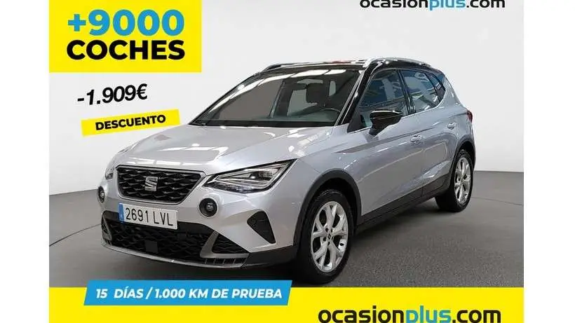 Photo 1 : Seat Arona 2021 Petrol