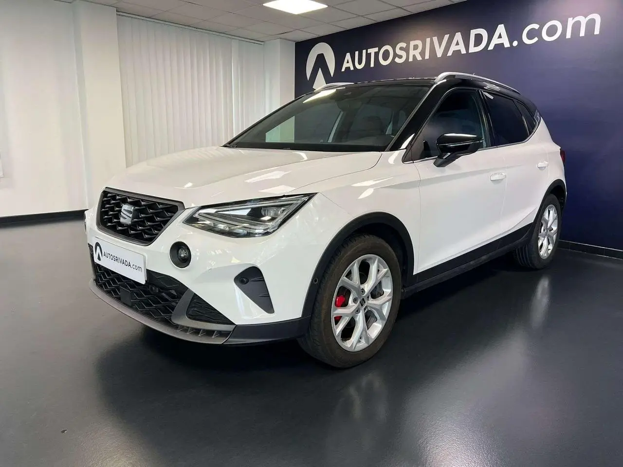 Photo 1 : Seat Arona 2021 Essence