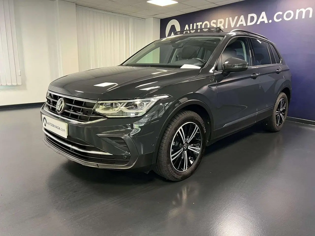 Photo 1 : Volkswagen Tiguan 2021 Diesel